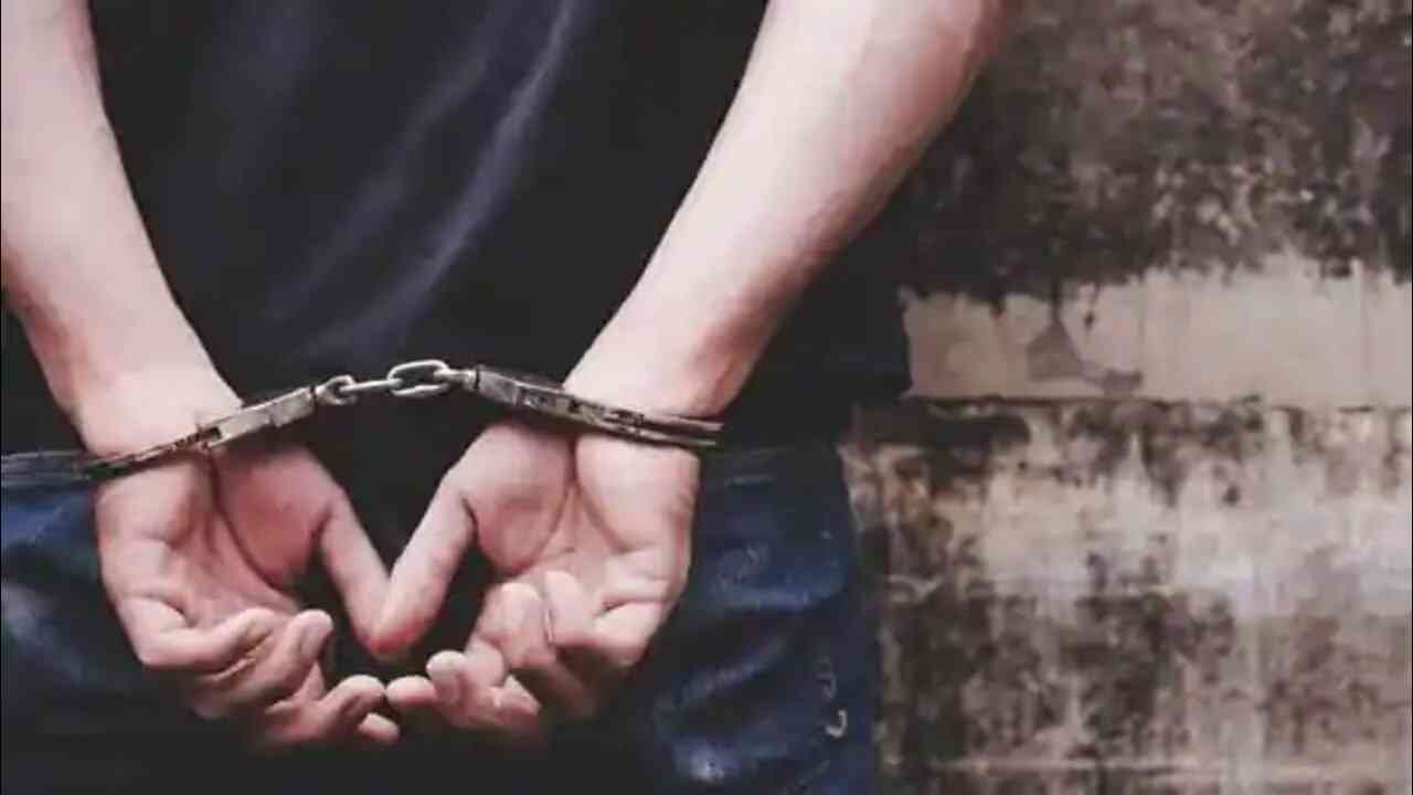 महाराष्ट्र में 3 हत्या करने के बाद सात साल से फरार आरोपी यूपी में गिरफ्तार