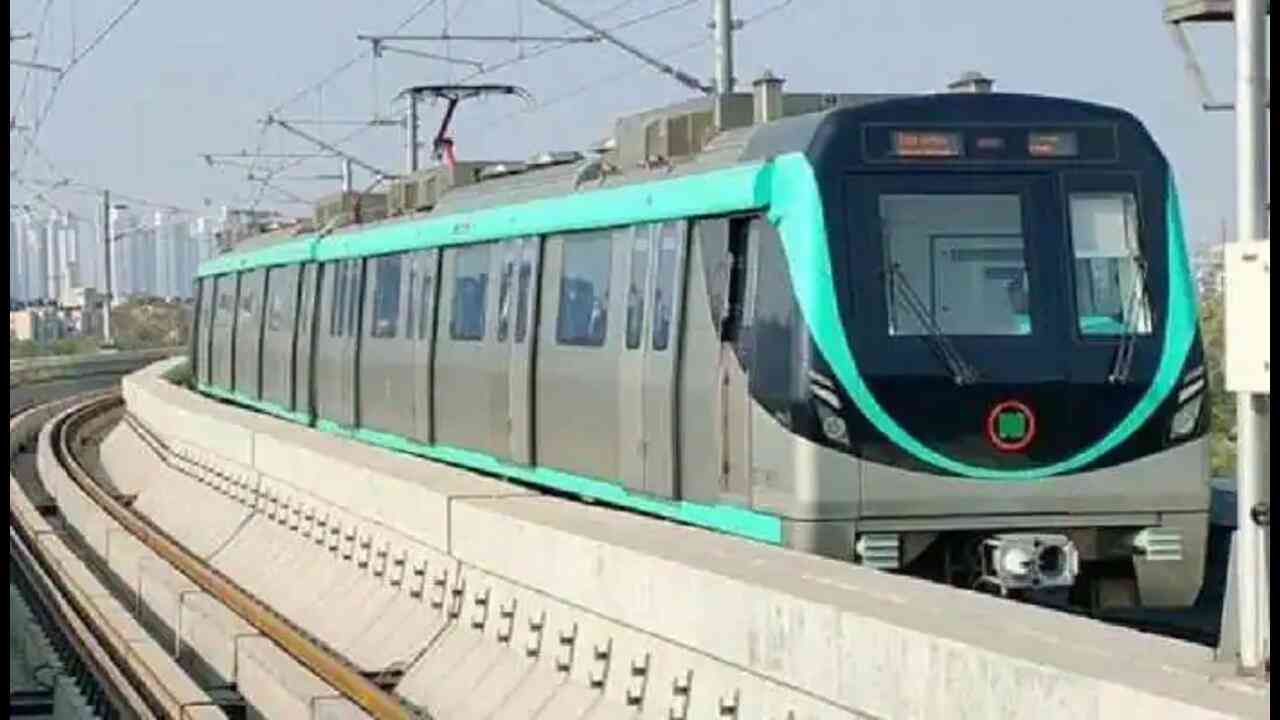 नोएडा मेट्रो रेल कॉरपोरेशन ने व्यावसायिक परिचालन के लिए मॉक-अप मेट्रो कोच लीज पर दिया है