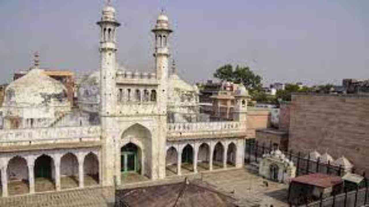 ज्ञानवापी मस्जिद परिसर के ASI सर्वे की मिली अनुमति, मुस्लिम पक्ष की याचिका खारिज