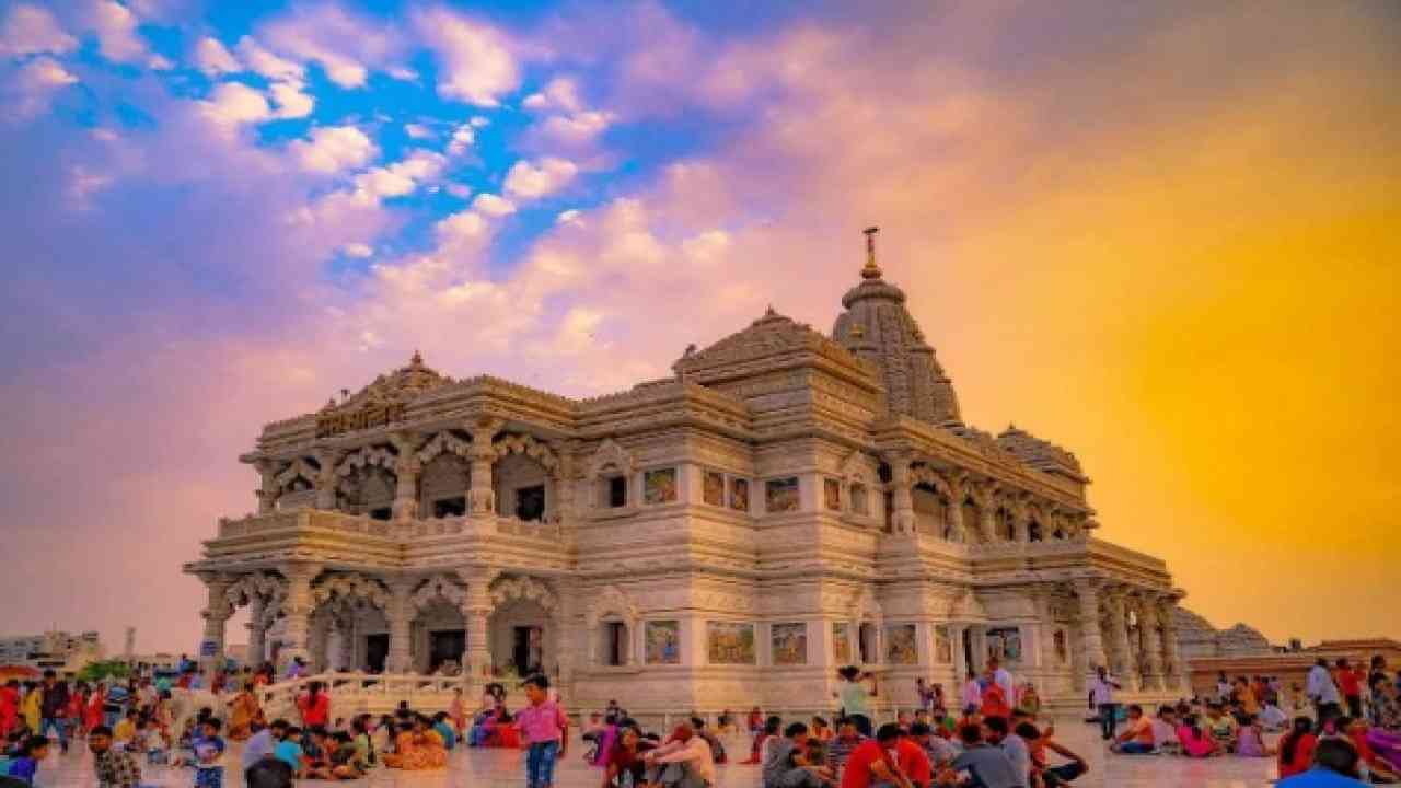 वृन्दावन के प्रेम मंदिर में बम की धमकी देने वाला गिरफ्तार, ऐसे चढ़ा पुलिस के हत्थे