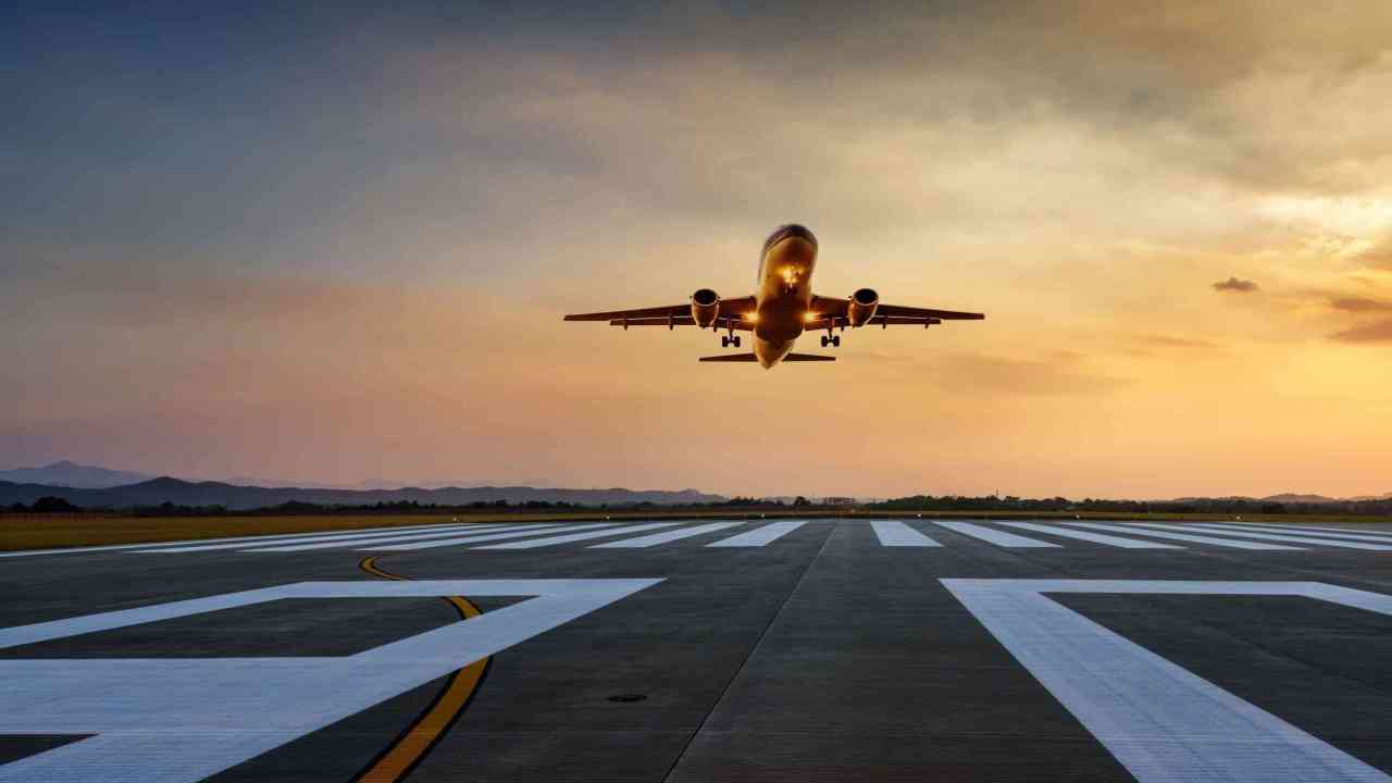 अयोध्या को जल्द मिलने वाला है एयरपोर्ट का तोहफा, साल के अंत तक शुरू हो जाएगी यात्रा