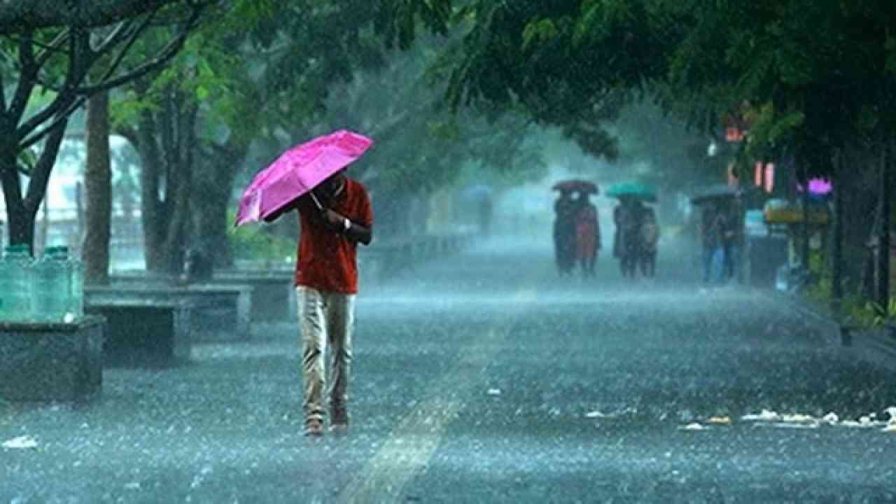 UP Weather Update: मानसून सक्रिय, मौसम विभाग ने जारी किया बारिश का येलो अलर्ट