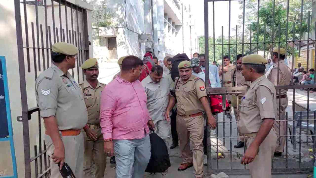 रामपुरः  13 साल पुराने बहुचर्चित कारतूस कांड आया फैसला, जिला कोर्ट ने 24 दोषियों को सुनाई 10 साल की कैद