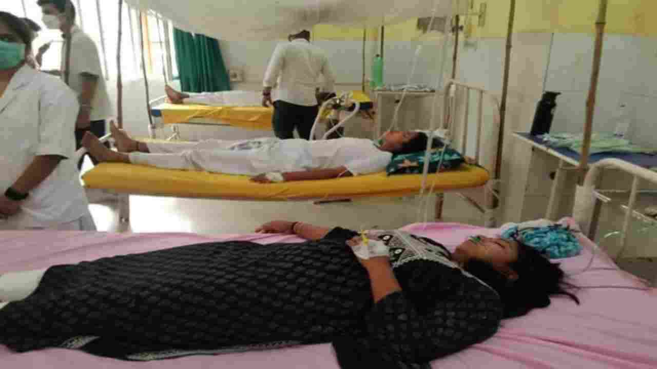 मथुराः नर्सिंग छात्रावास के पास क्लोरीन गैस का हुआ रिसाव, आधा दर्जन छात्राएं बेहोश